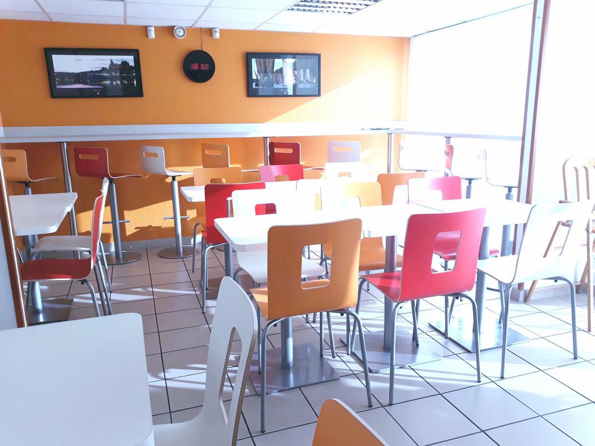 Premiere Classe Orleans Ouest - La Chapelle St Mesmin La Chapelle-Saint-Mesmin Exterior foto