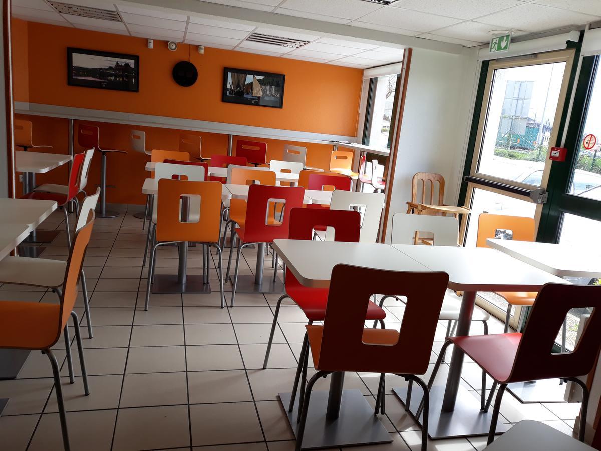 Premiere Classe Orleans Ouest - La Chapelle St Mesmin La Chapelle-Saint-Mesmin Exterior foto