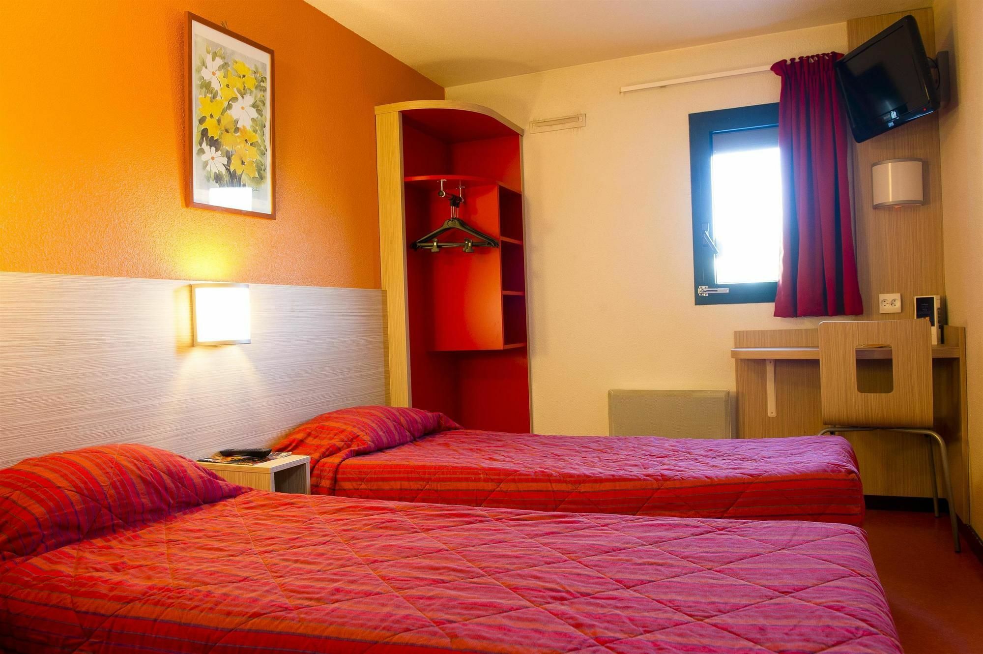 Premiere Classe Orleans Ouest - La Chapelle St Mesmin La Chapelle-Saint-Mesmin Exterior foto